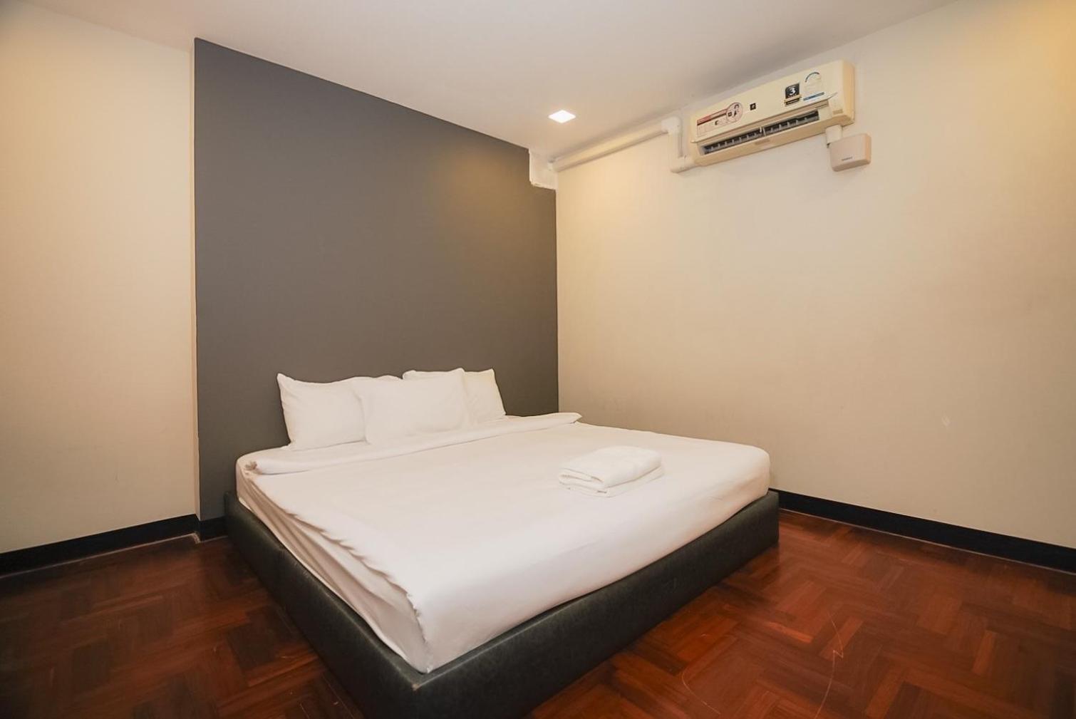 โกอินน์ สีลม - สถานีรถไฟฟ้าเซนต์หลุยส์ Go Inn Silom - Bts Saint Louis 曼谷 外观 照片